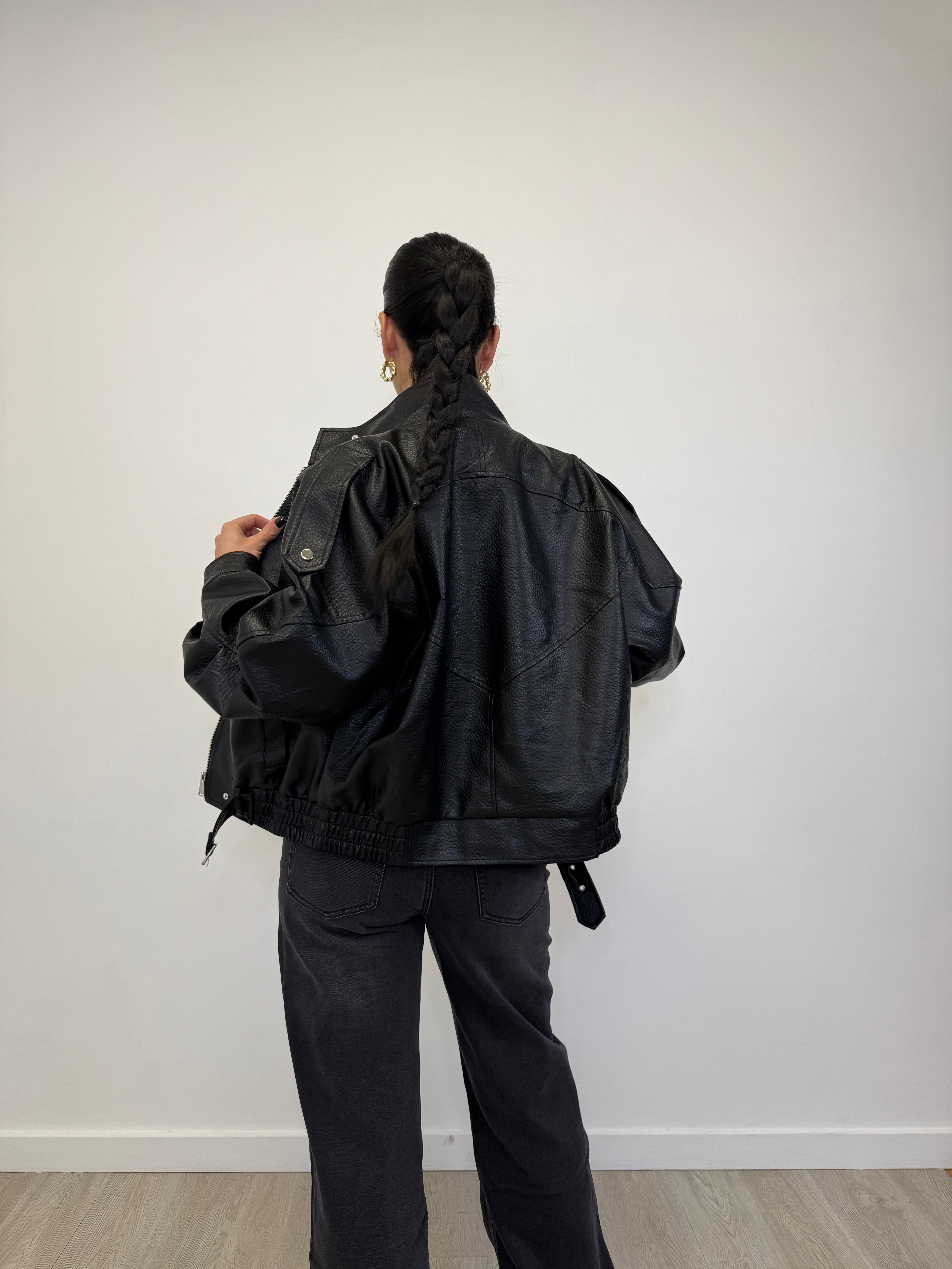 CHIODO EFFETTO PELLE MARTELLATA 6680