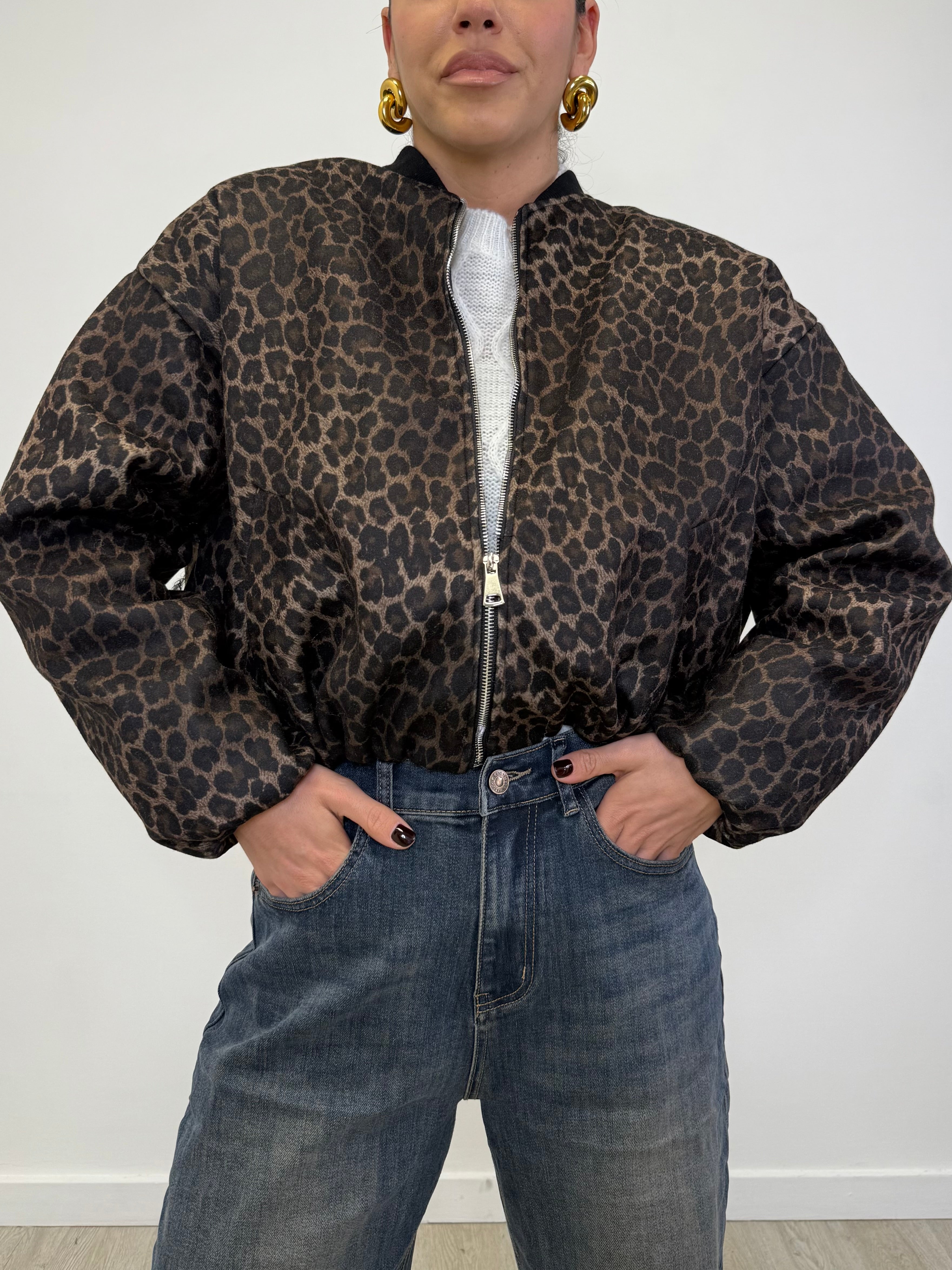 BOMBER LEO IN PANNO 6790