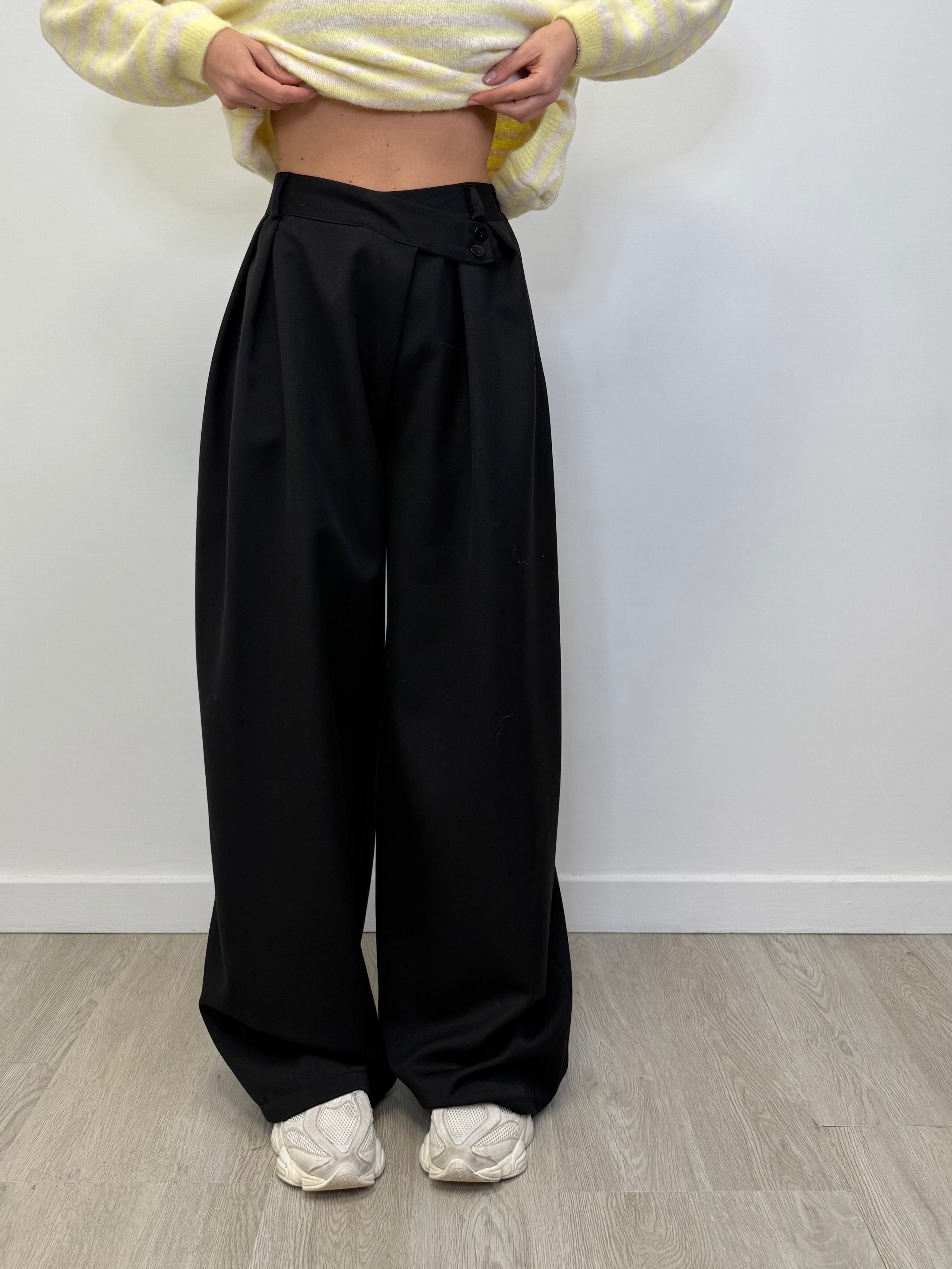 PANTALONE PALAZZO CON PINCES 9245