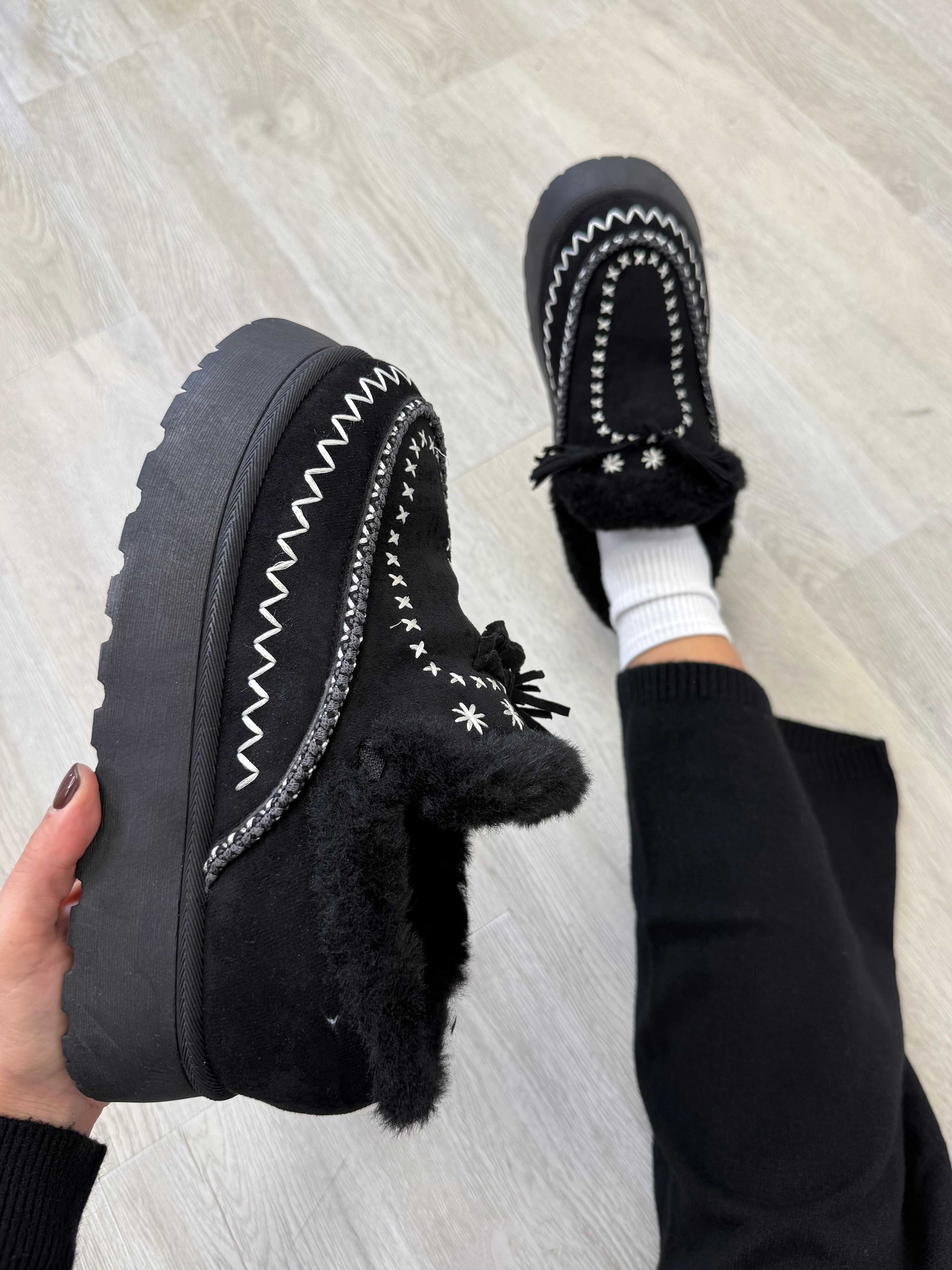 MOCASSINO PLATFORM MONGOLIA 239