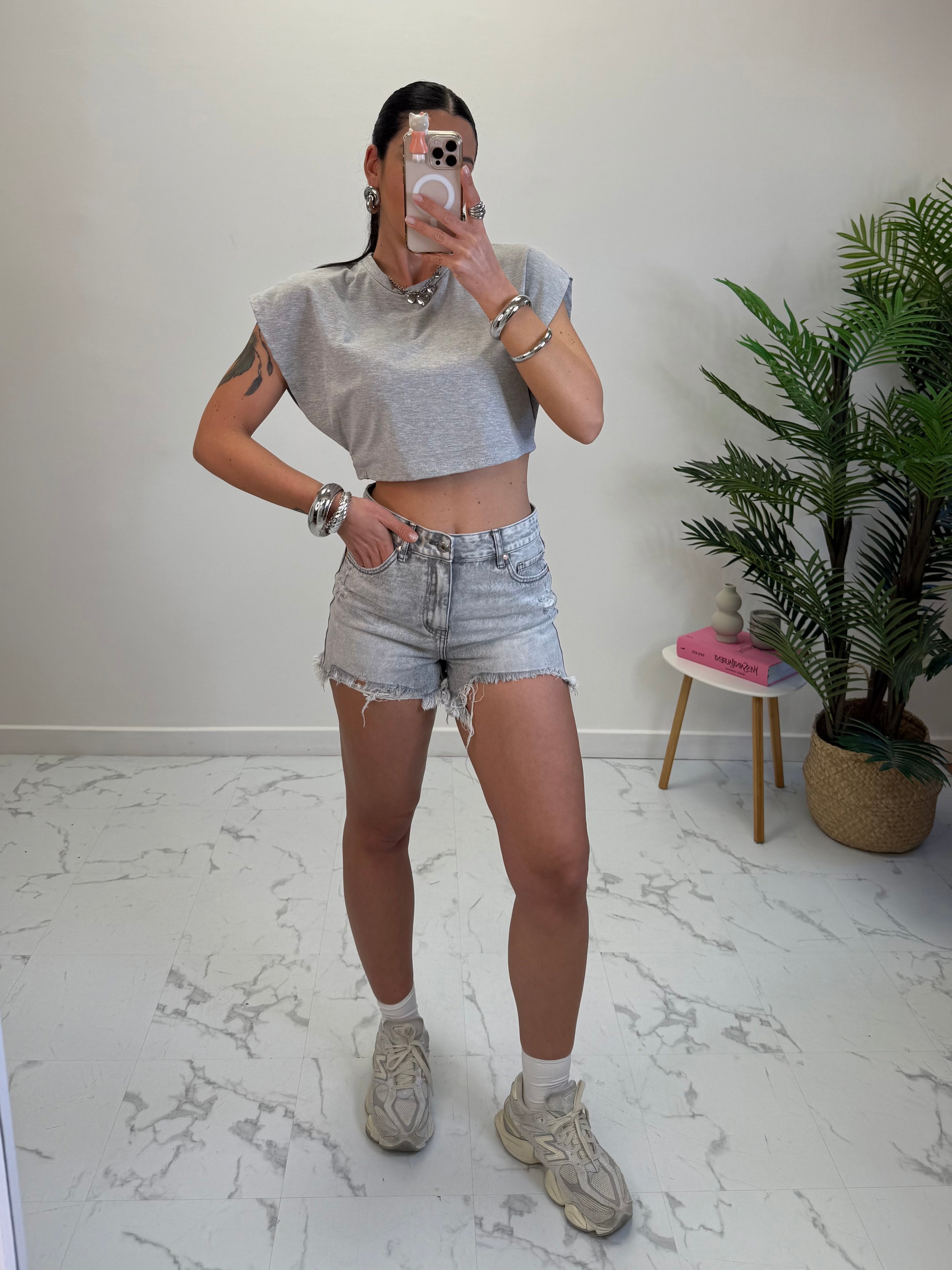 SHORT DI JEANS GRIGIO 6000-8