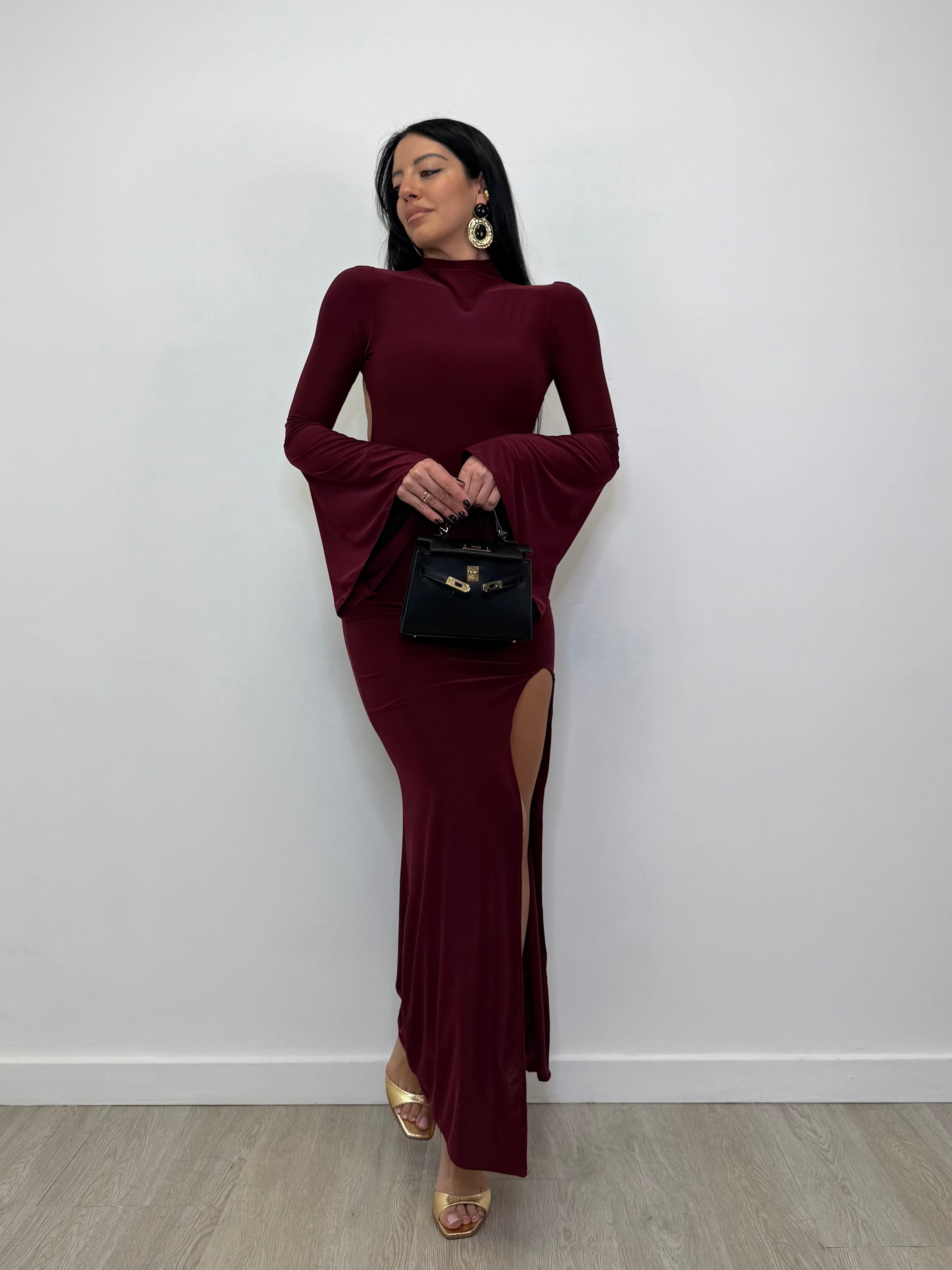 ABITO LUNGO SCOLLO SULLA SCHIENA 1819