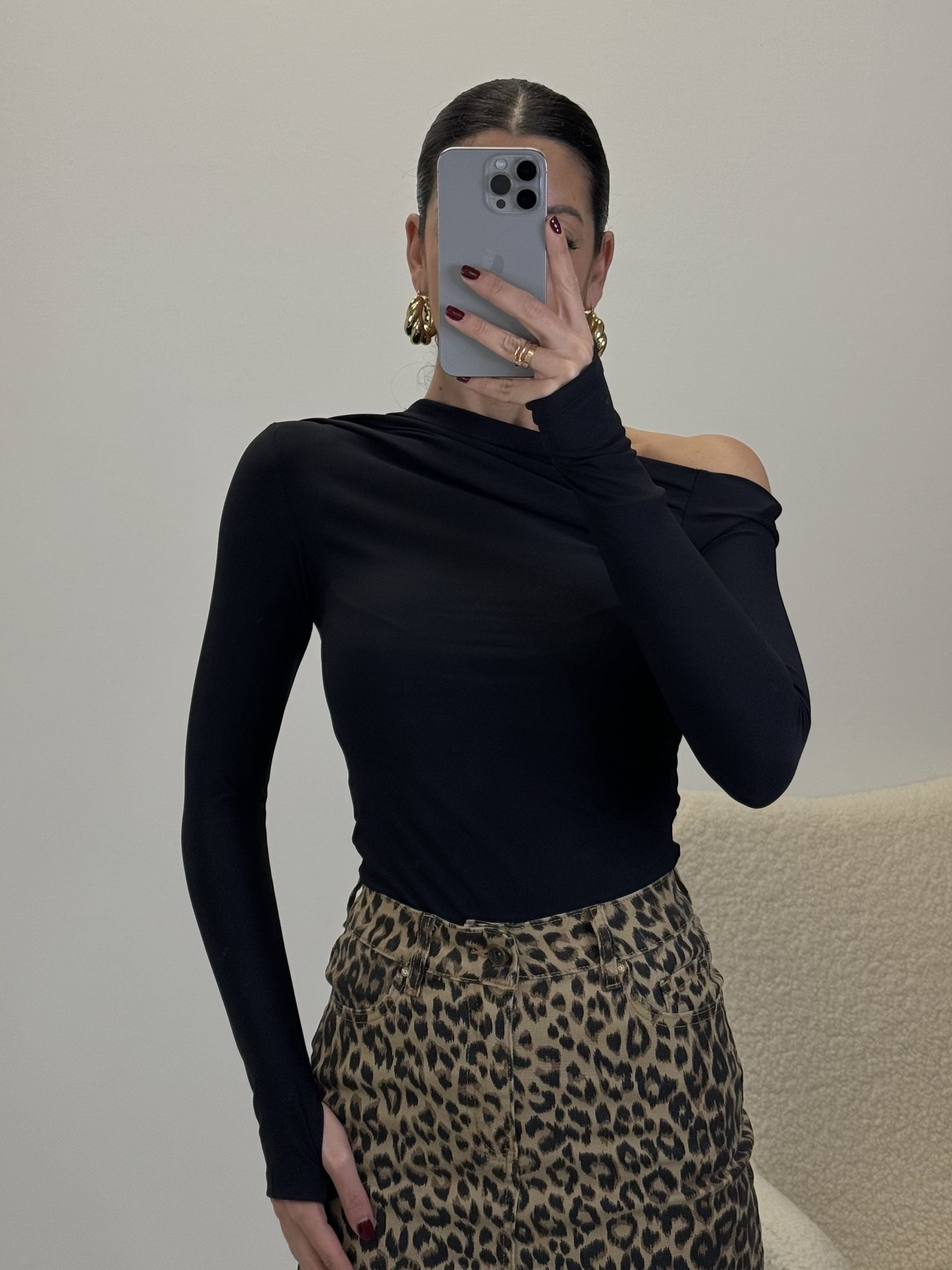 MAGLIA KIM MANICA A GUANTO