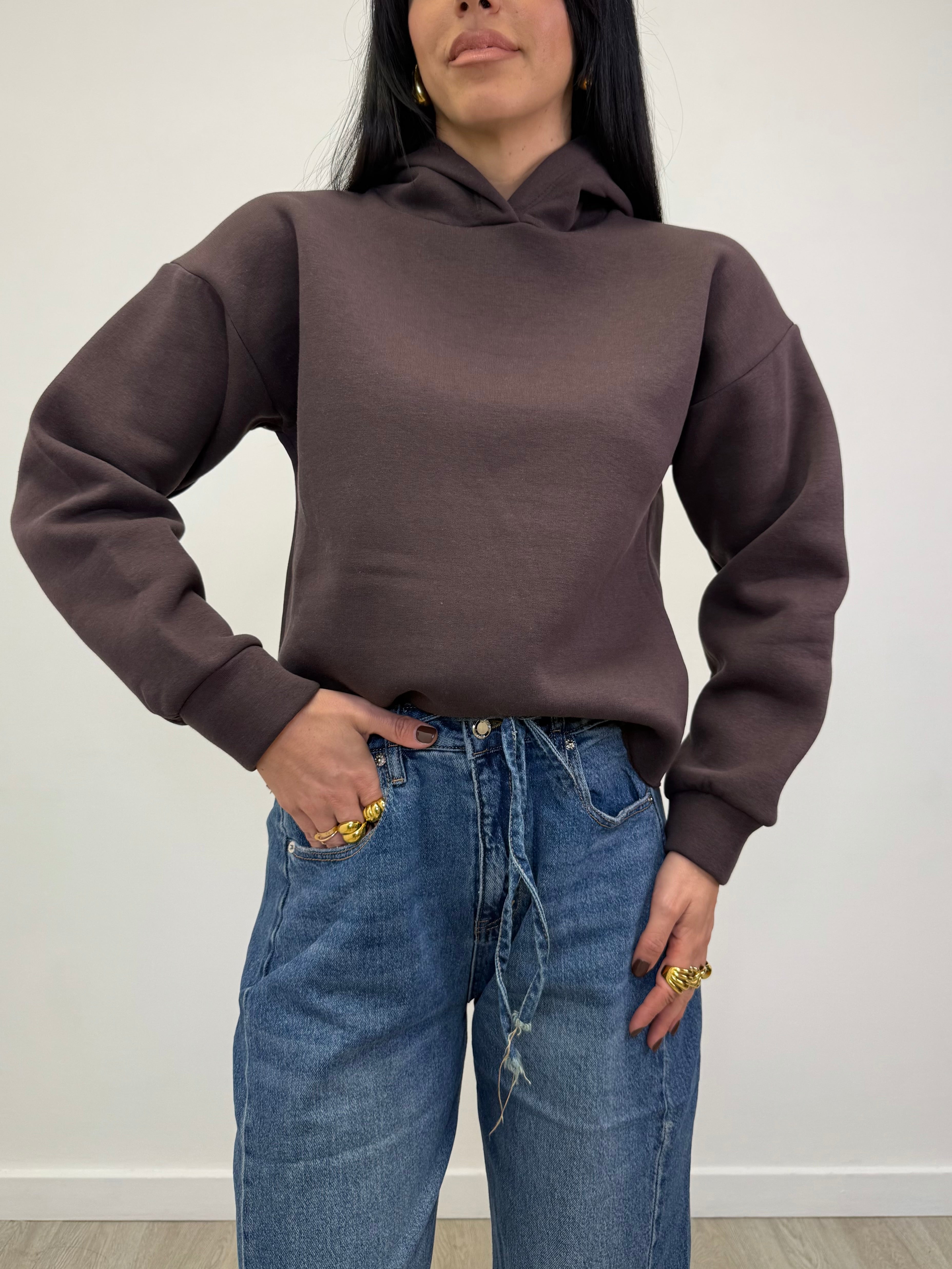 FELPA CON CAPPUCCIO TAGLIO VIVO 9907