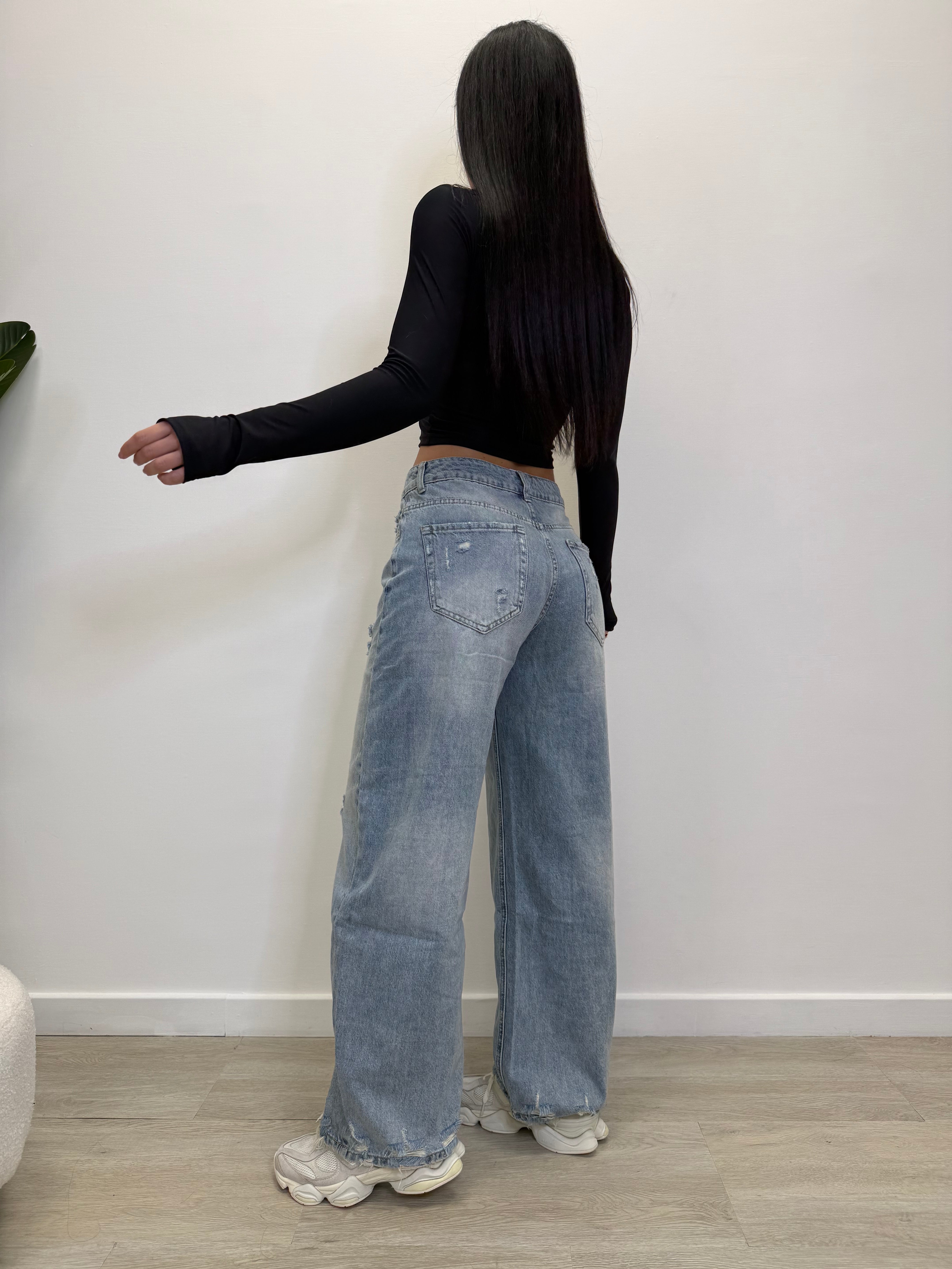 JEANS BAGGY CON STRAPPI 127
