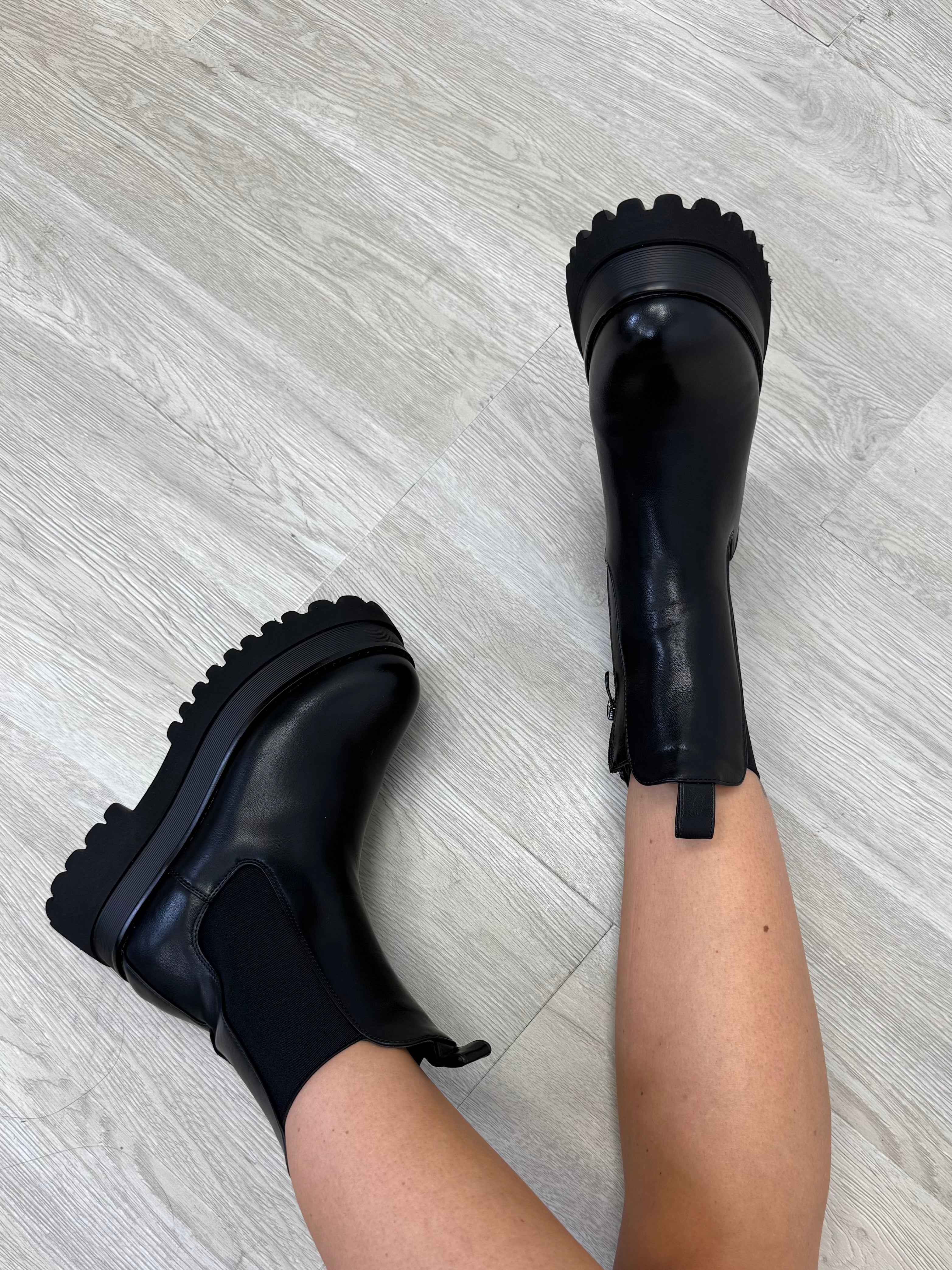 ANFIBIO BOSTON PLATFORM 20217