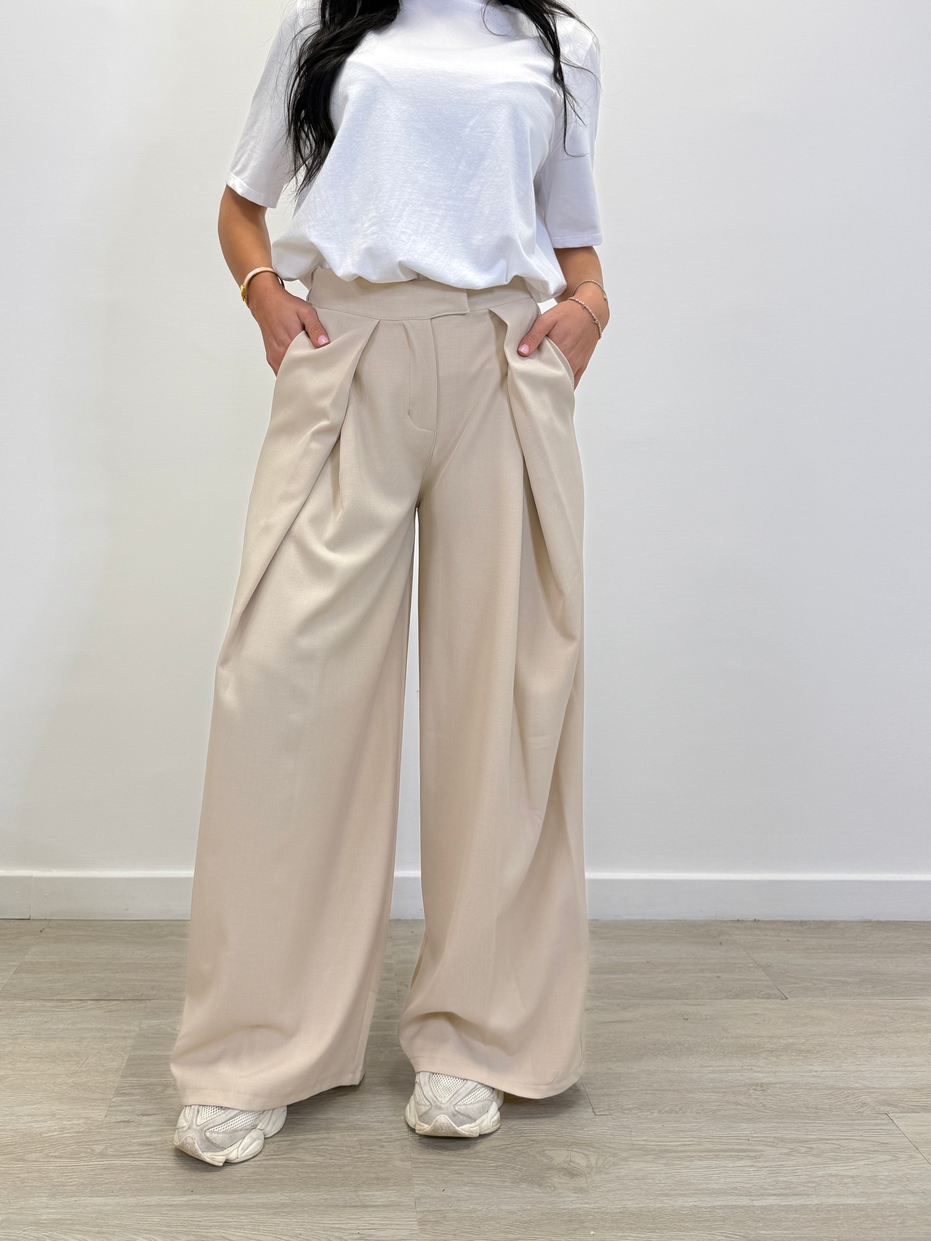 PANTALONE PALAZZO BAGGY CON PIENCES 30452