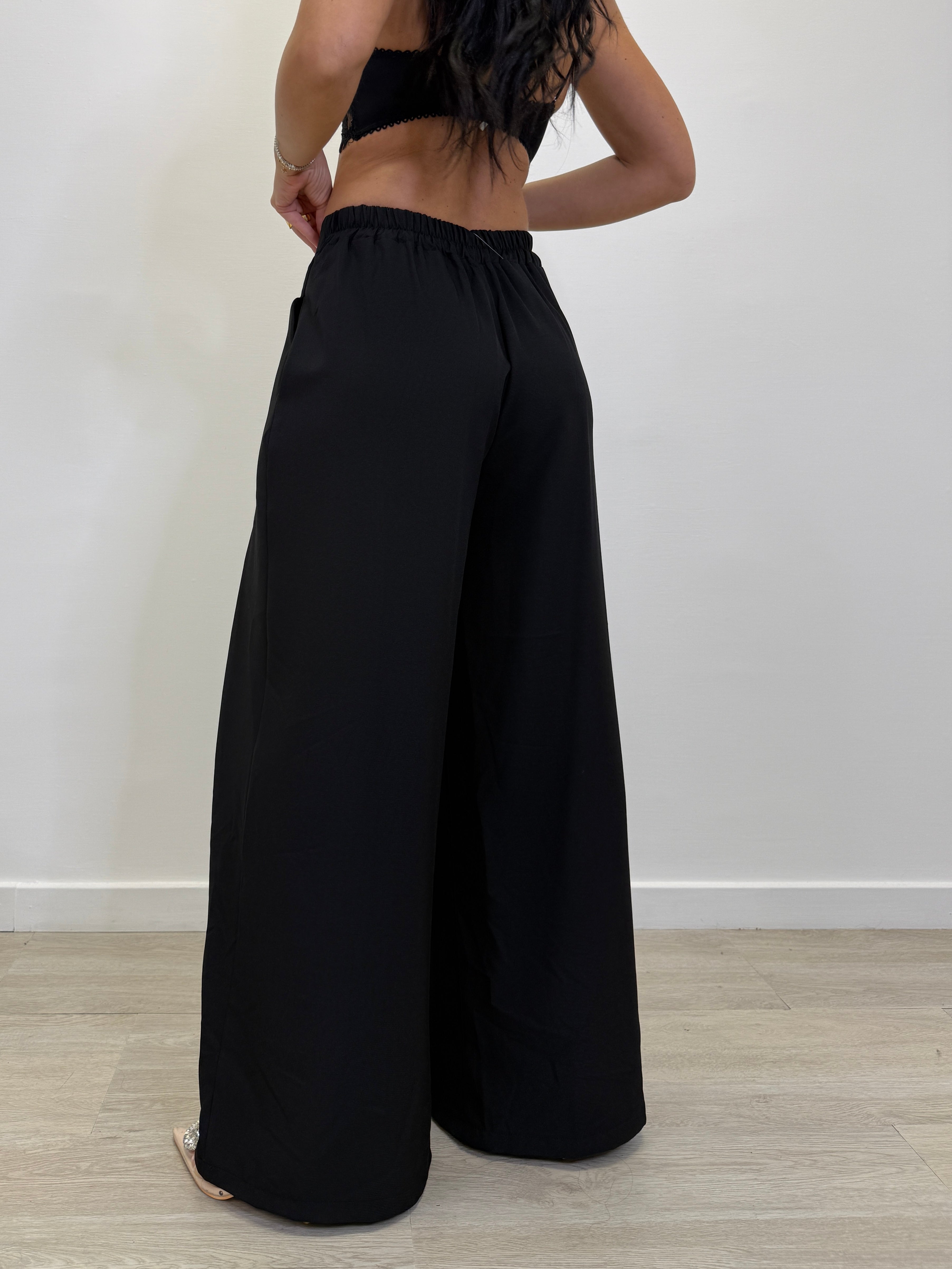 PANTALONE PALAZZO BAGGY CON PIENCES 30452