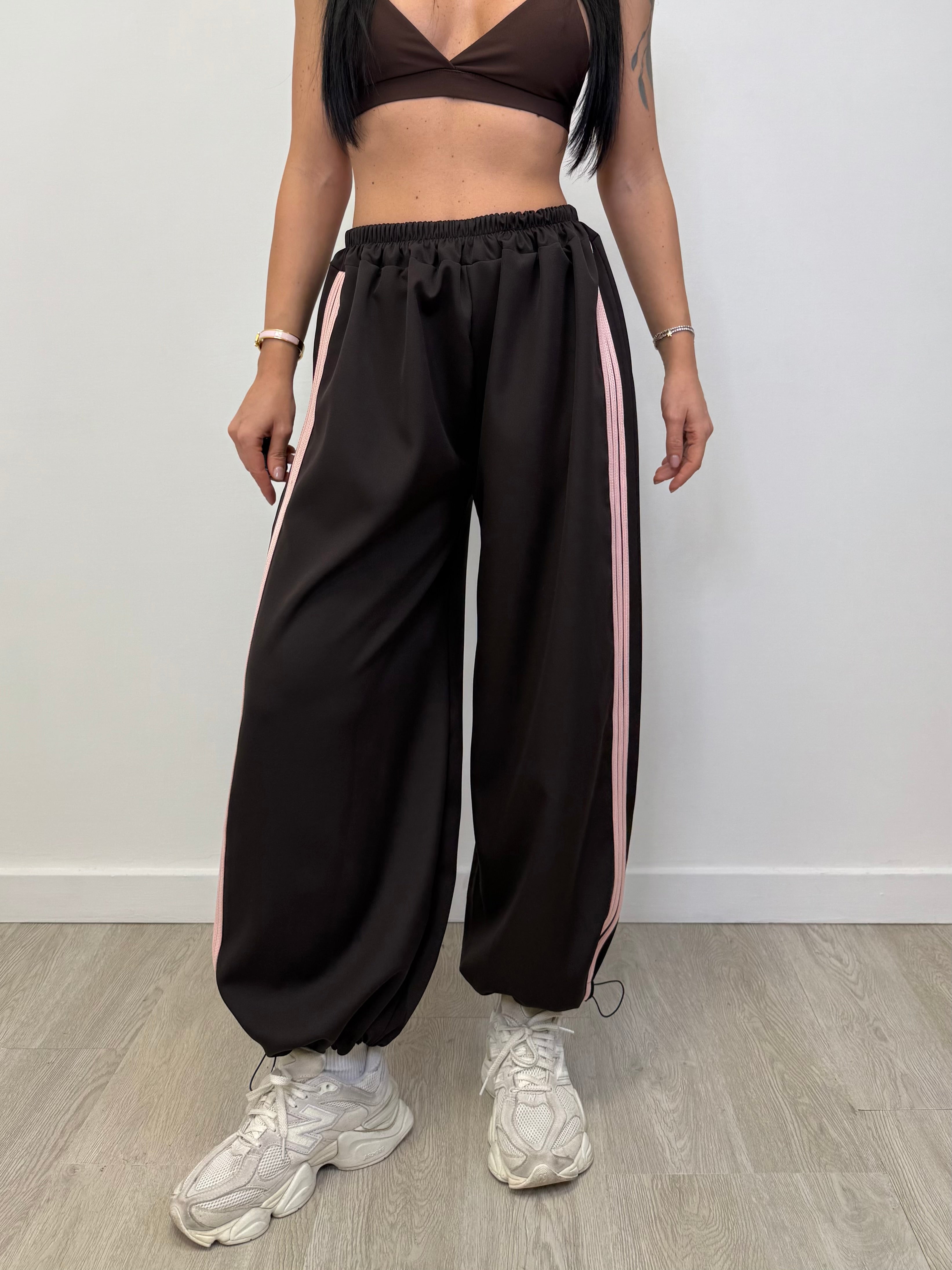 JOGGER CON BANDE LATERALI IN TESSUTO TECNICO 8139