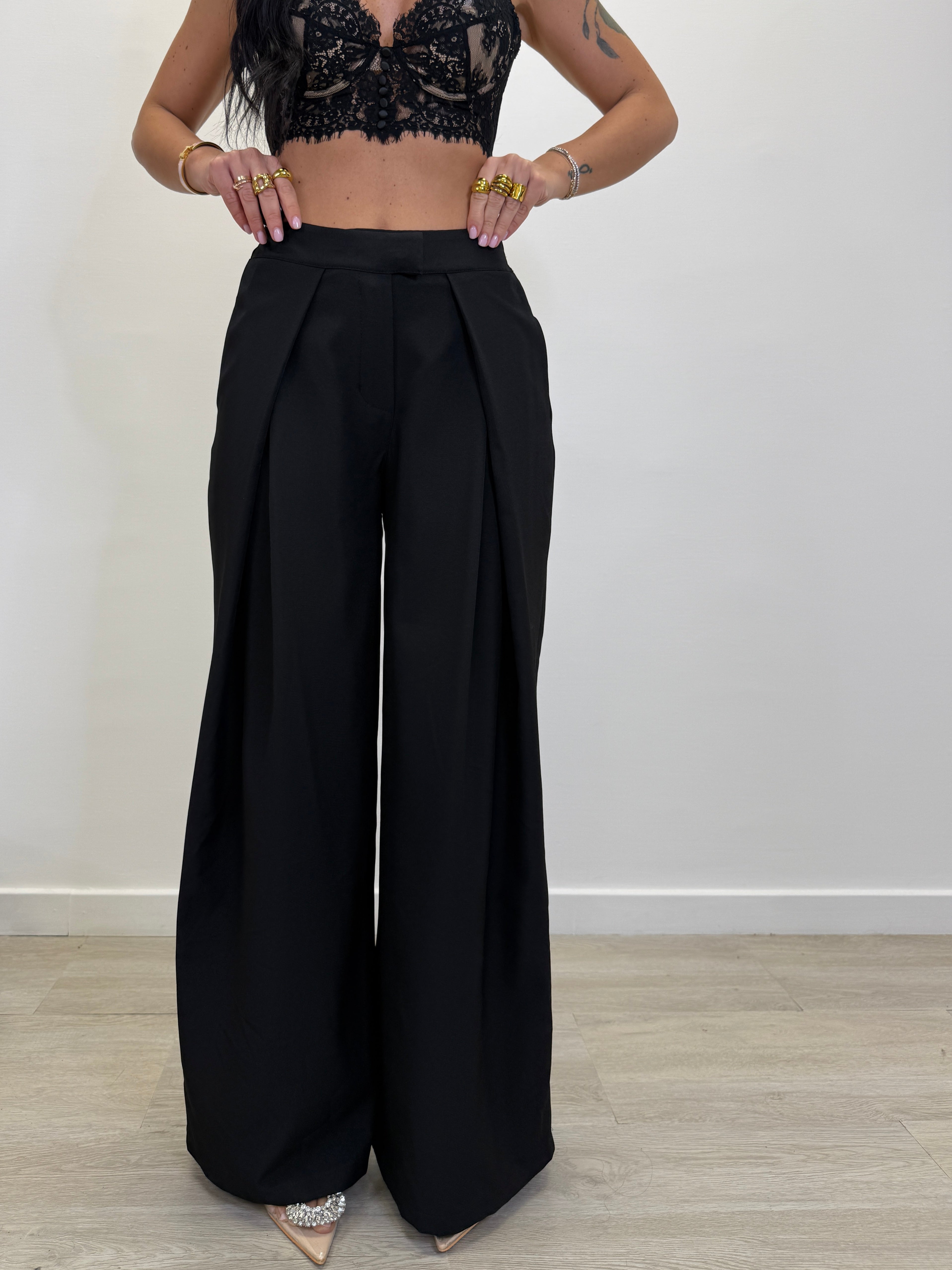 PANTALONE PALAZZO BAGGY CON PIENCES 30452