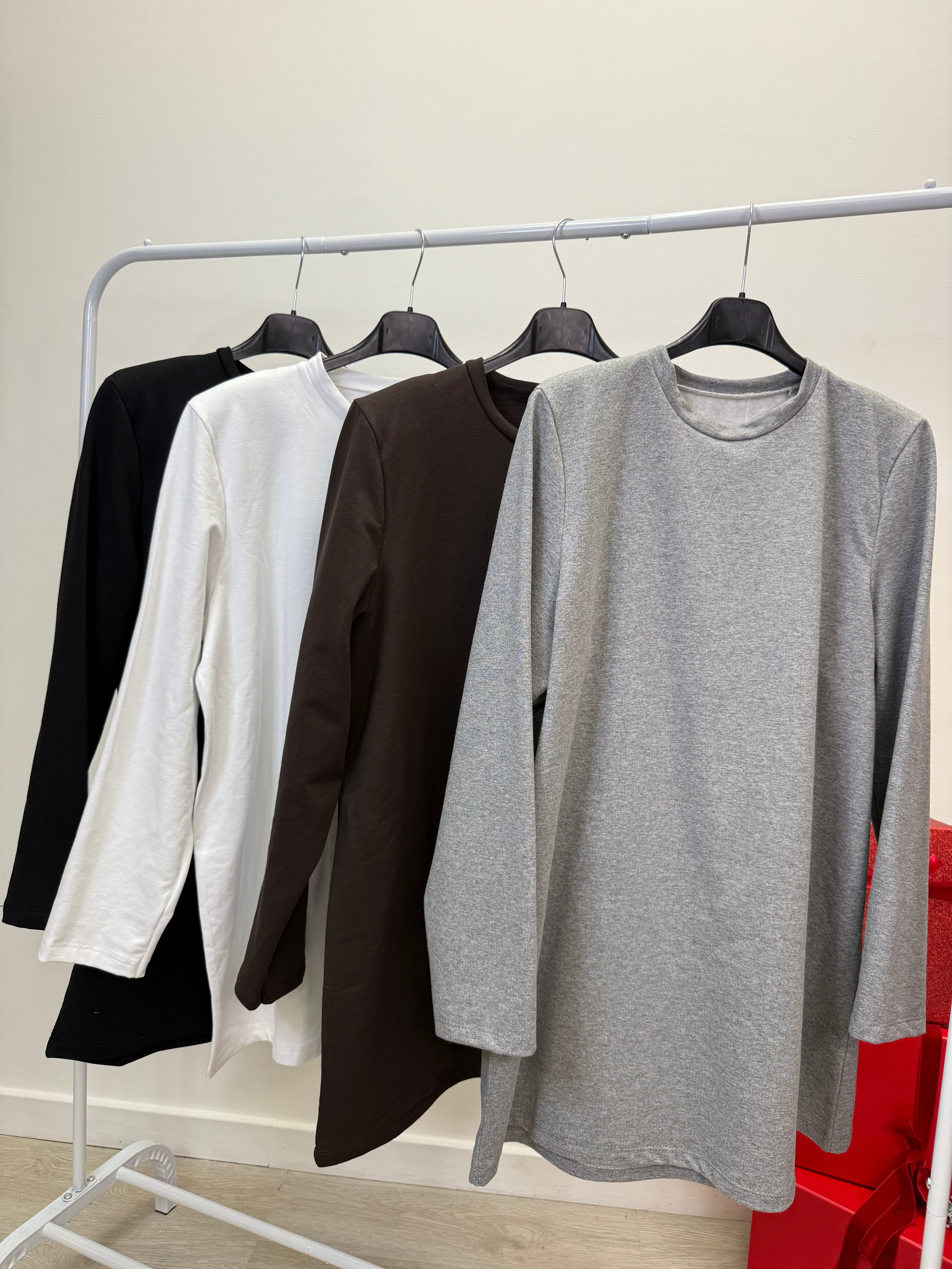 MAGLIA SUPER OVER CON SPALLINE FELPATA 9923