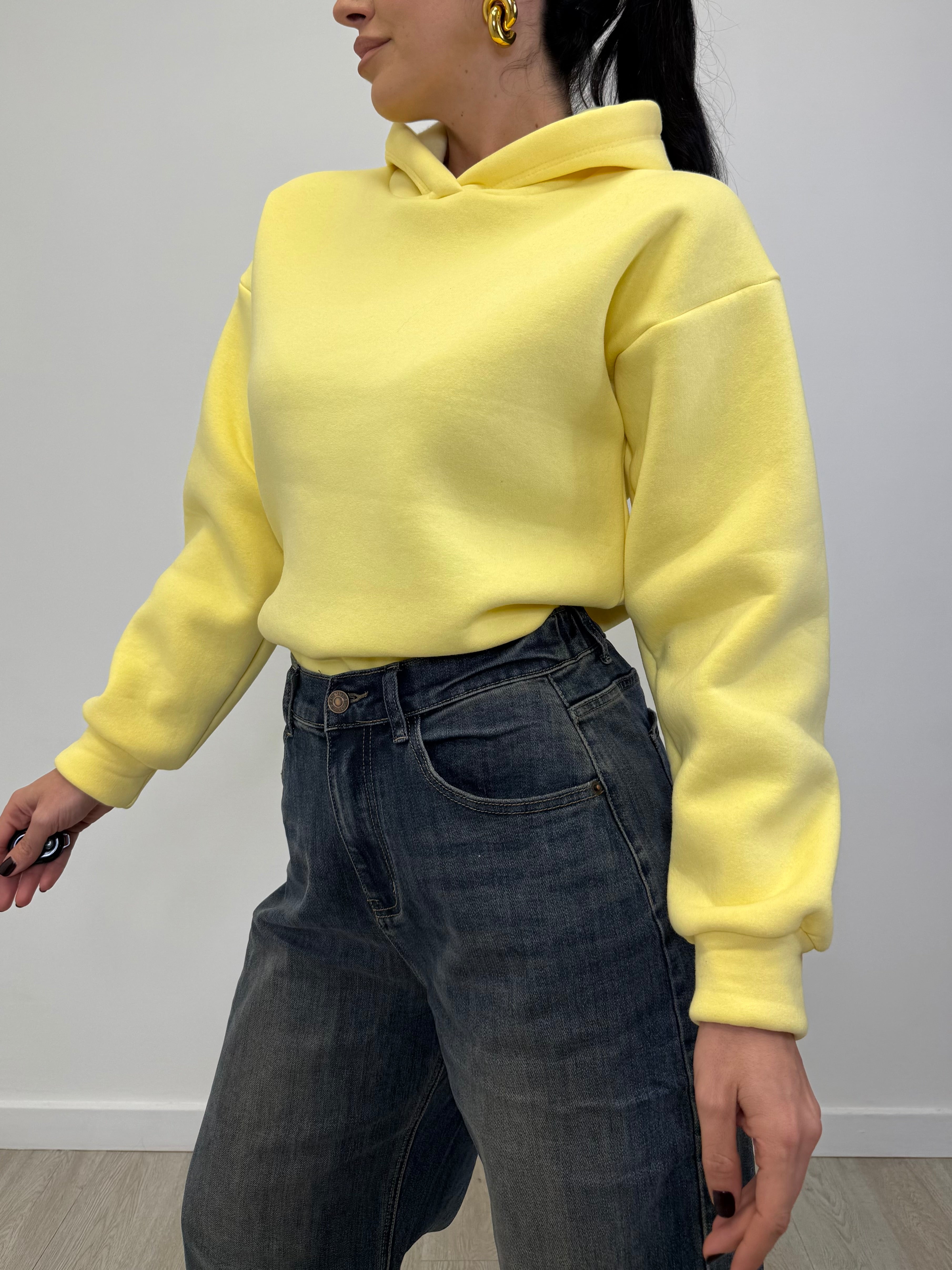 FELPA CON CAPPUCCIO TAGLIO VIVO 9907