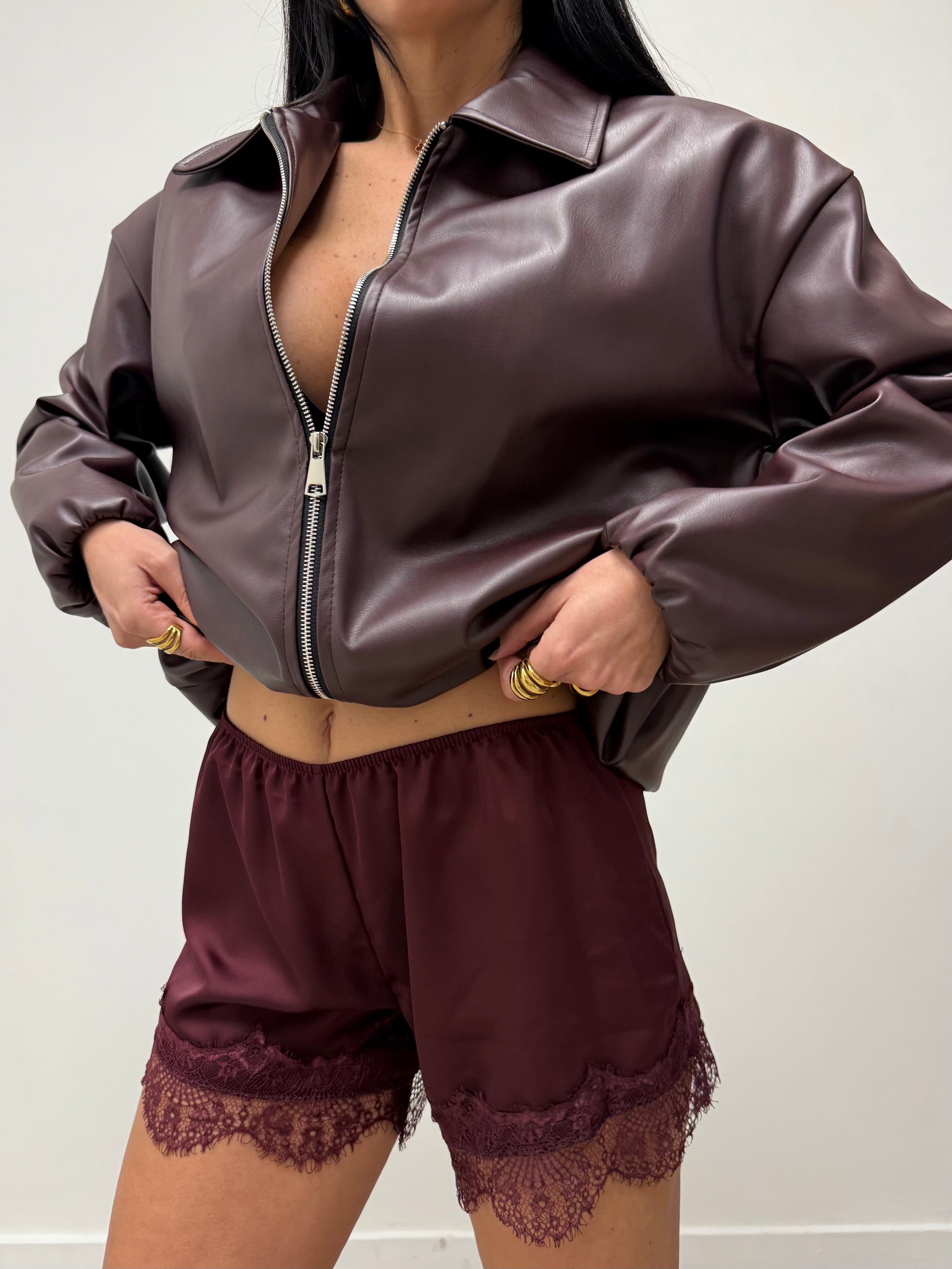 SHORT RASO E PIZZO 7920