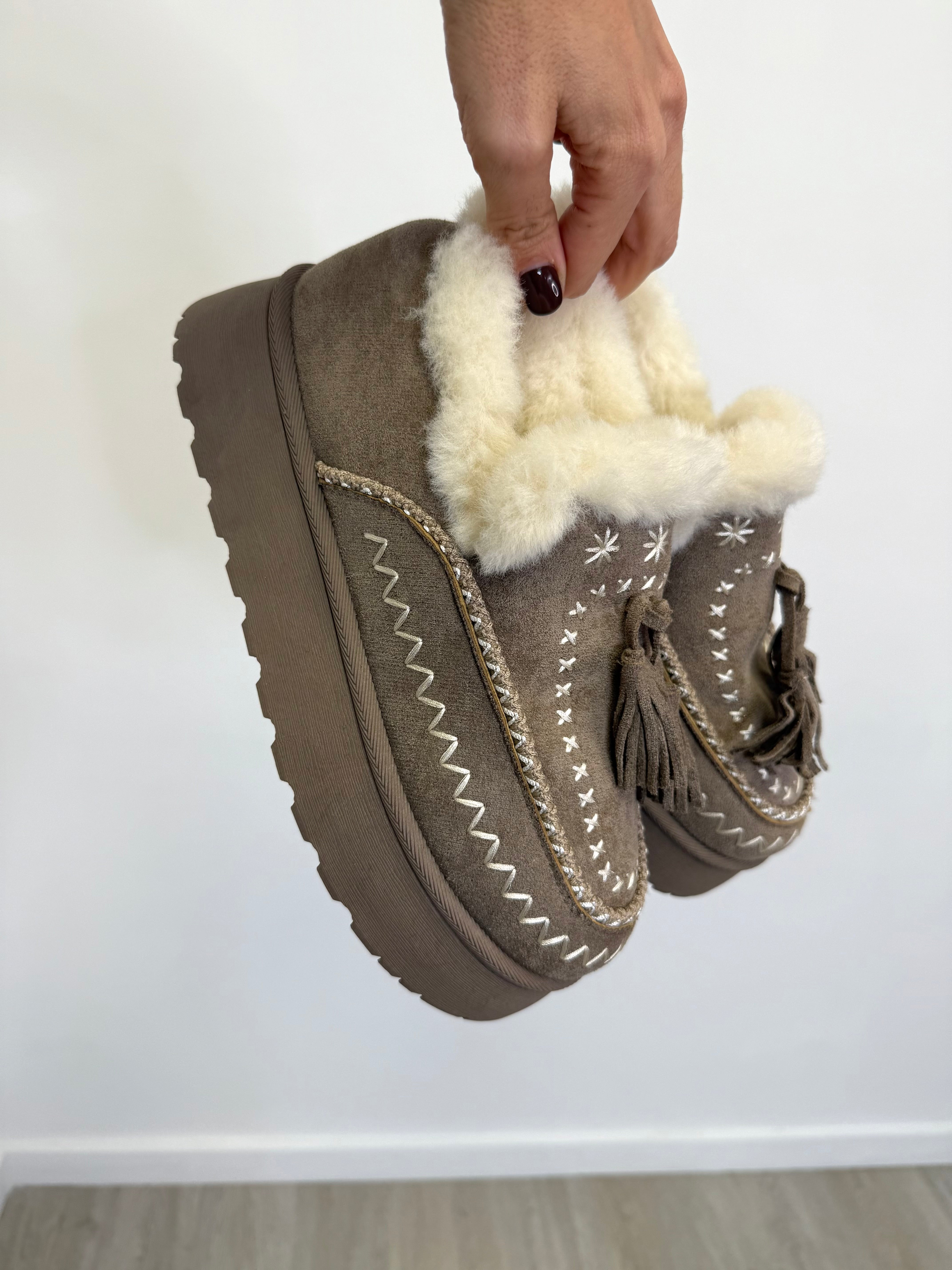 MOCASSINO PLATFORM MONGOLIA 239