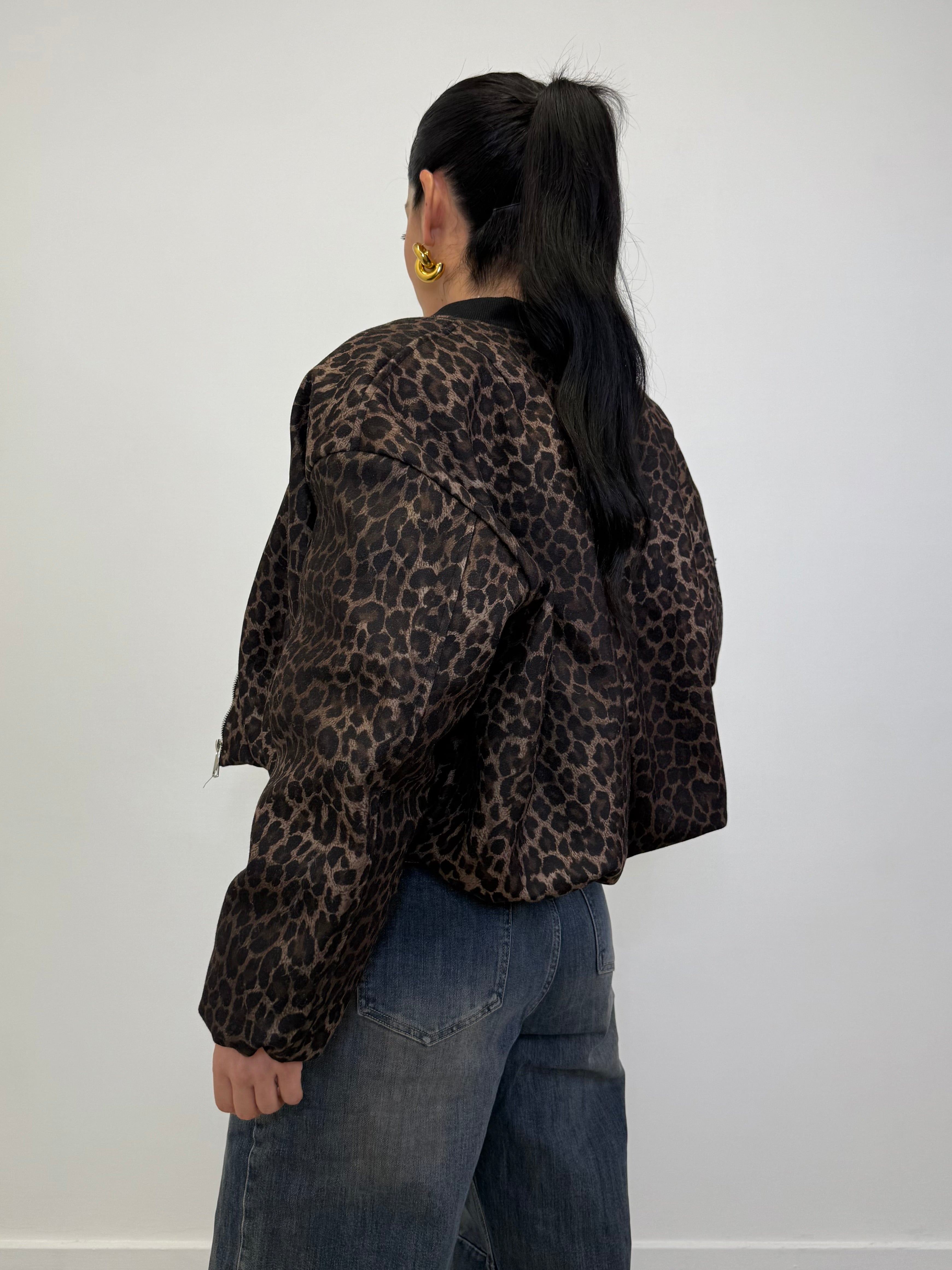 BOMBER LEO IN PANNO 6790