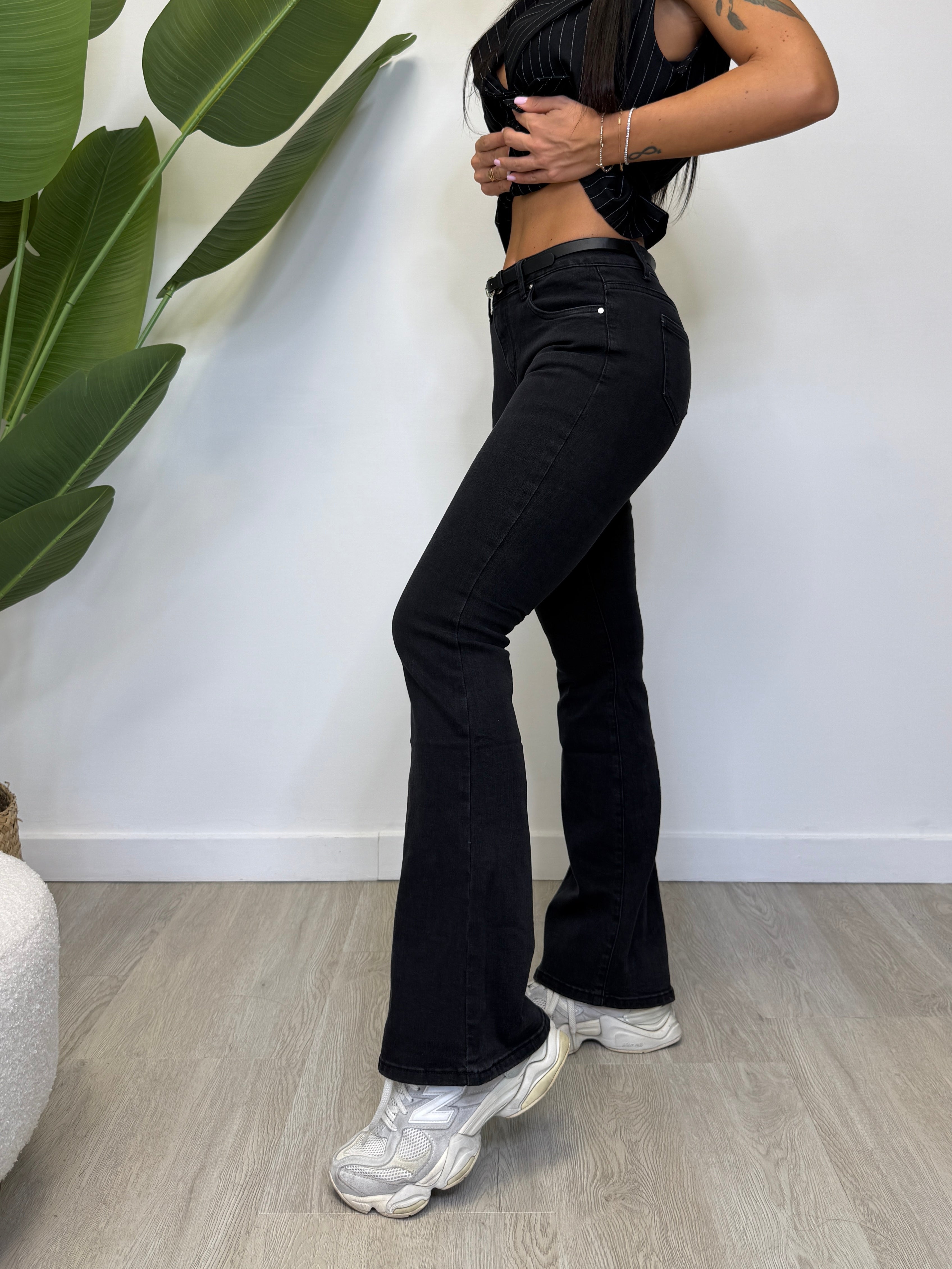 JEANS ZAMPA NERO 101