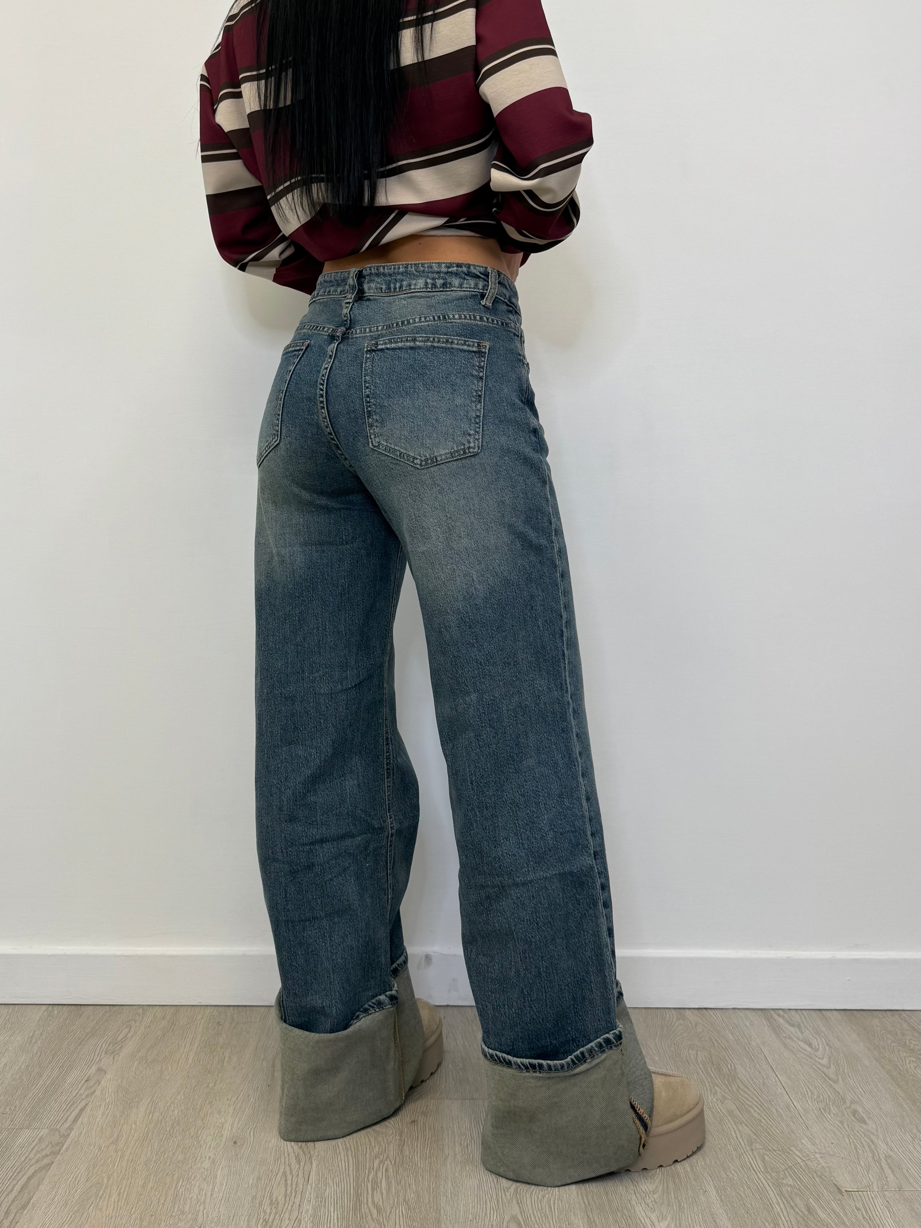 JEANS CON PIEGONI 5028